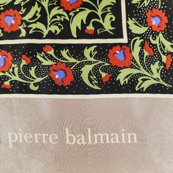 PIERRE BALMAIN scarf silk - Picture 5 of 12